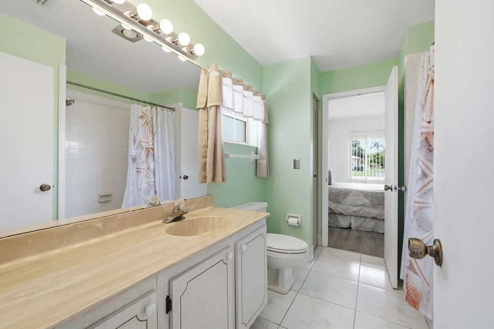 5852 Dream Court #35D Fort Pierce, FL 34982