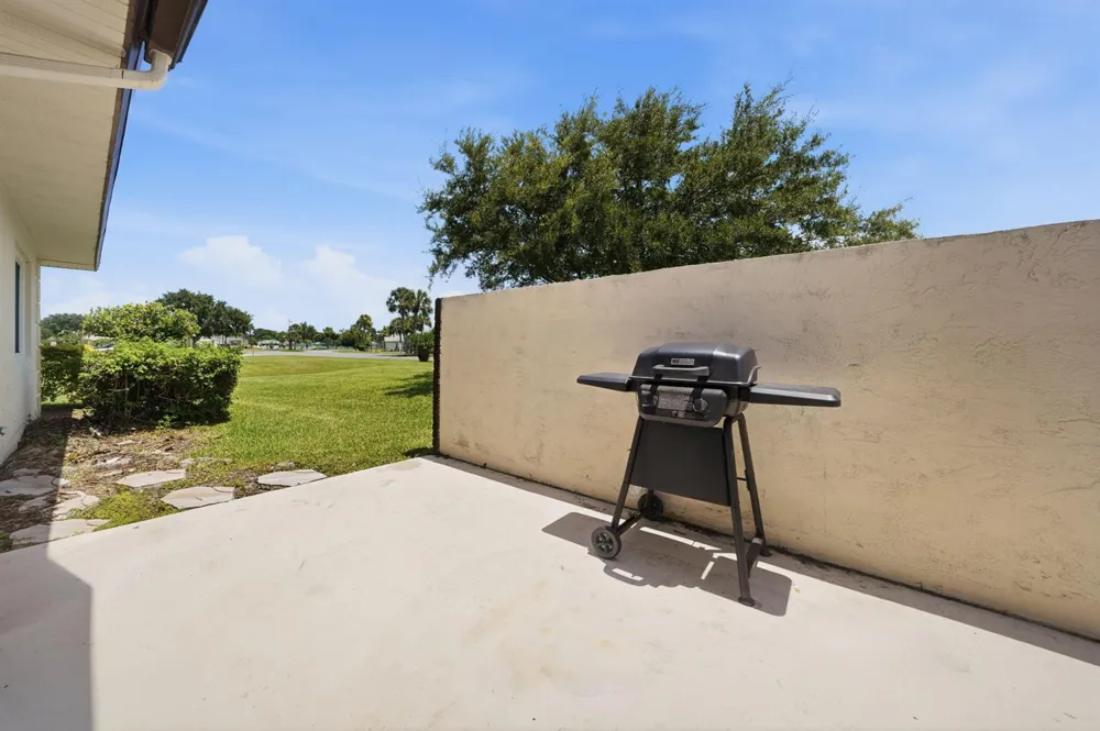 5852 Dream Court #35D Fort Pierce, FL 34982