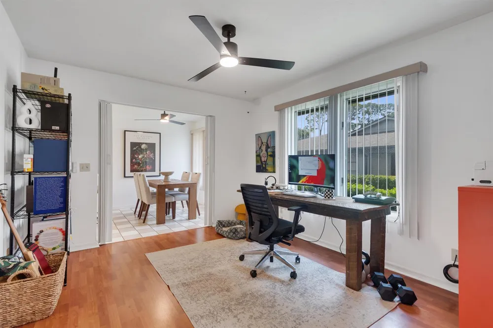 646 CENTRE SW #102 Vero Beach, FL 32962