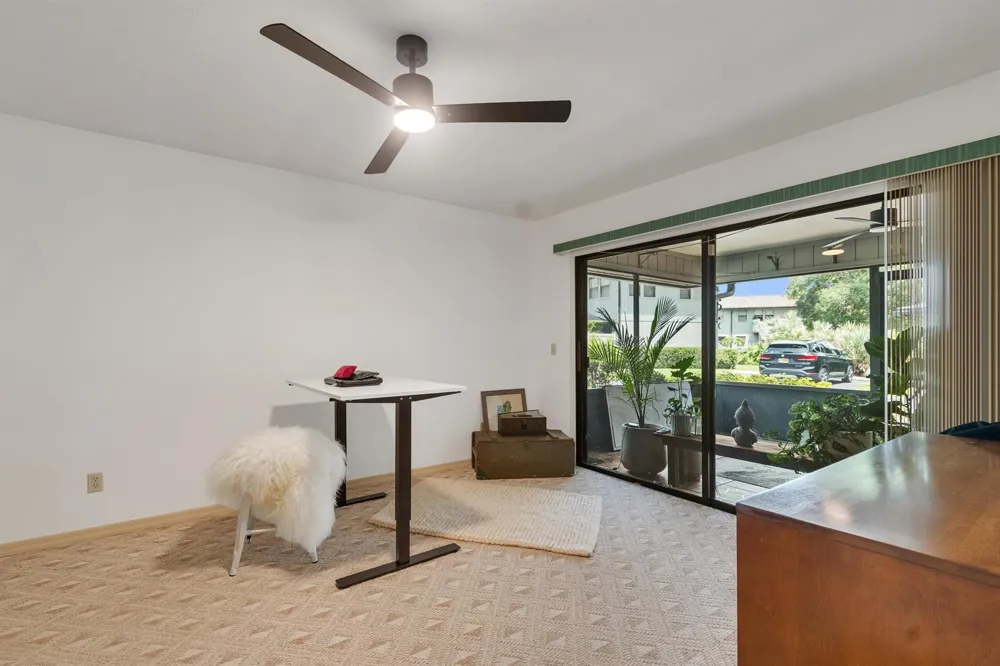 646 CENTRE SW #102 Vero Beach, FL 32962