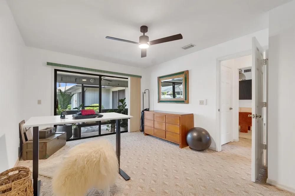 646 CENTRE SW #102 Vero Beach, FL 32962