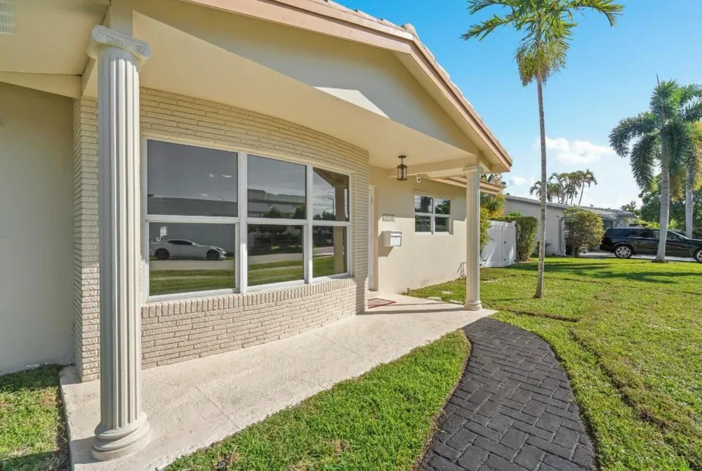 5040 NE 22ND AVENUE Lighthouse Point, FL 33064