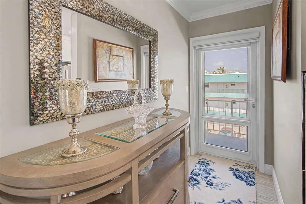 1461 S Ocean Boulevard #328 Lauderdale By The Sea, FL 33062