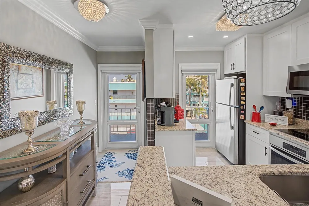 1461 S Ocean Boulevard #328 Lauderdale By The Sea, FL 33062