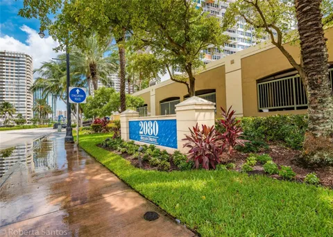 2080 S Ocean Dr #804
