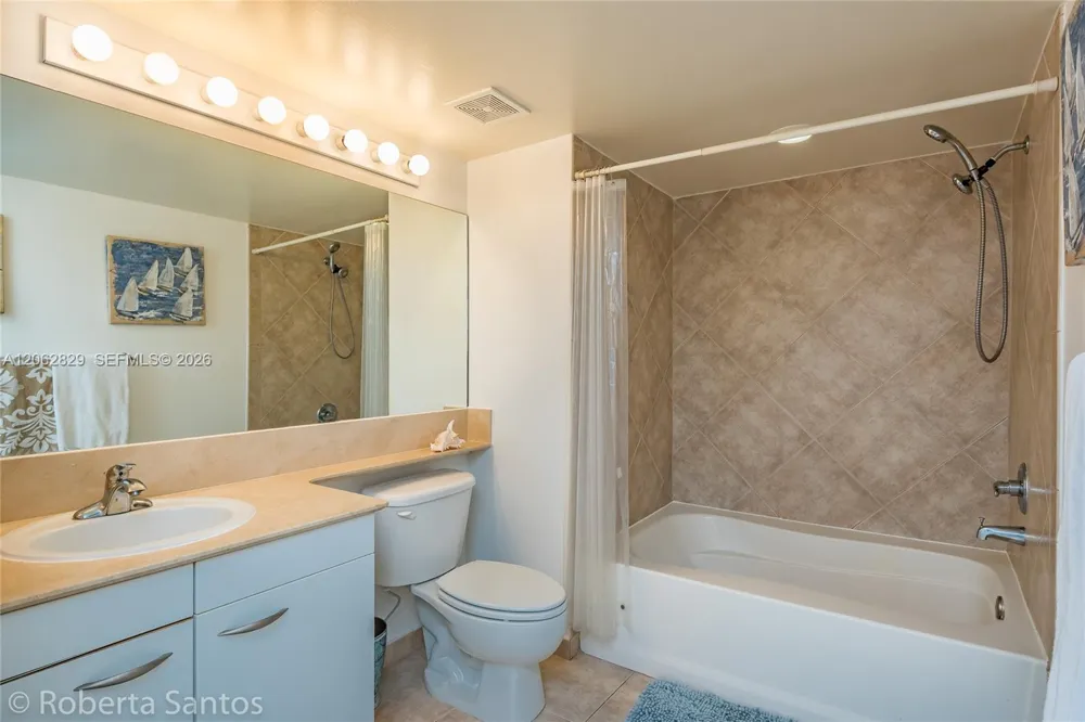 2080 S Ocean Dr #804 Hallandale Beach, FL 33009
