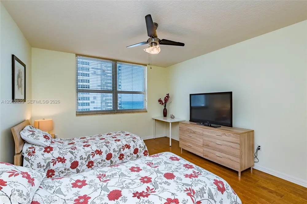 2080 S Ocean Dr #804 Hallandale Beach, FL 33009