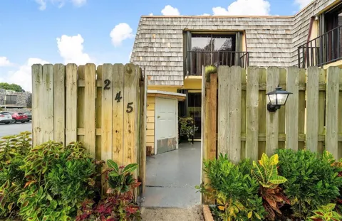245 Woodland Road