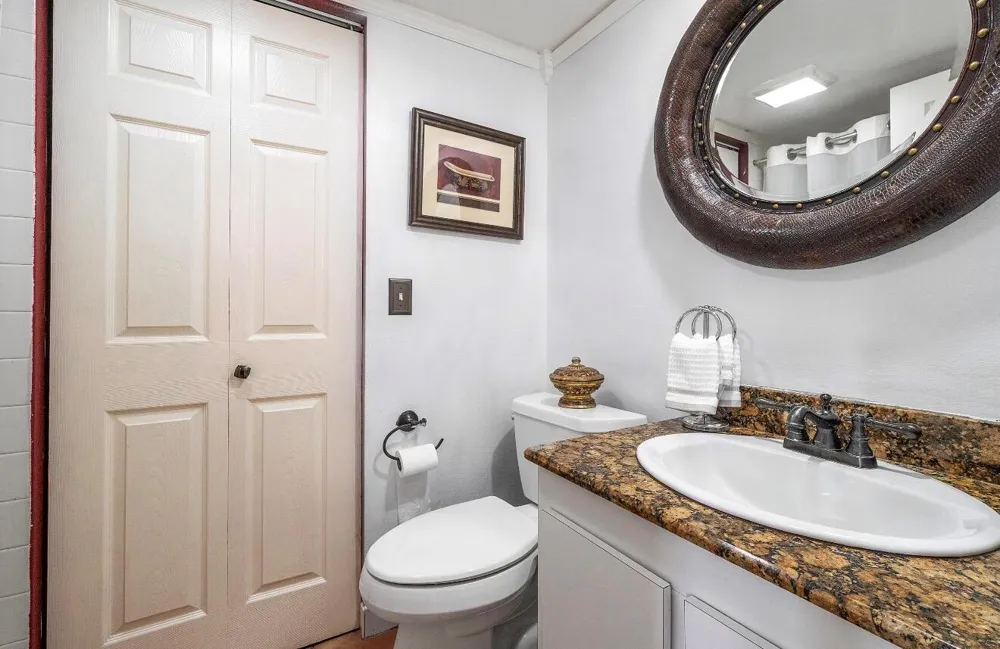 245 Woodland Road Palm Springs, FL 33461