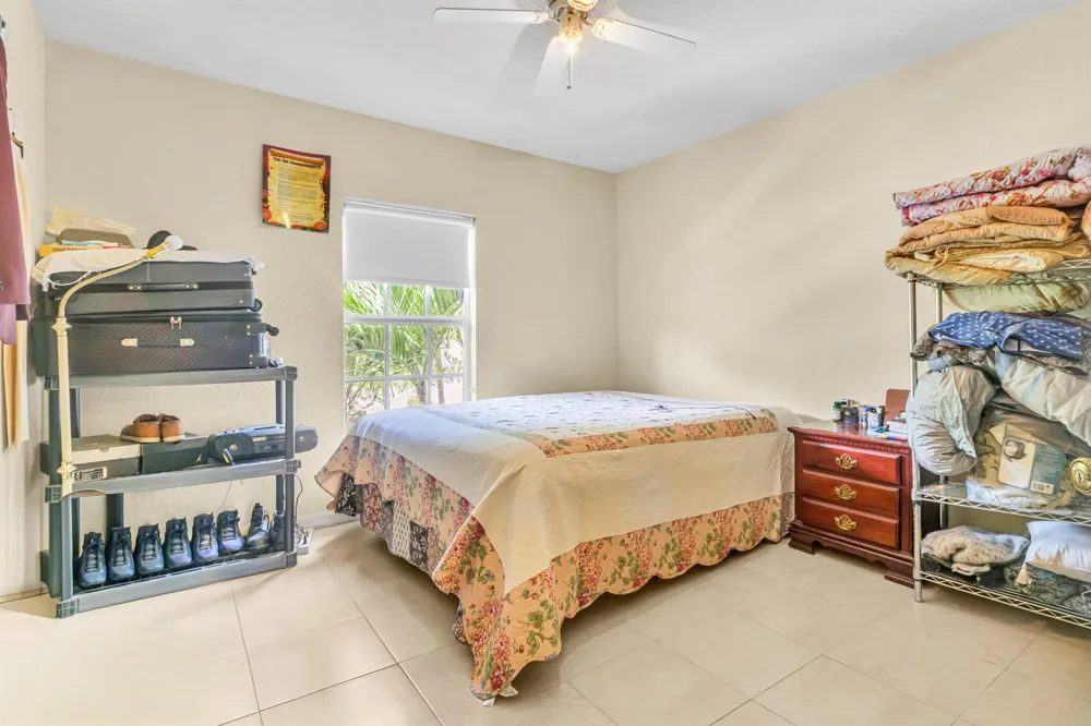 4205 EMERALD Vista Lake Worth, FL 33461