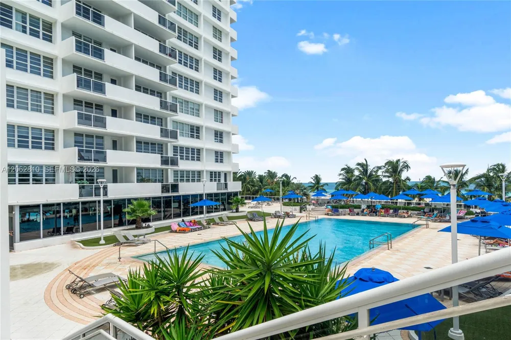 100 Lincoln Rd #314B Miami Beach, FL 33139