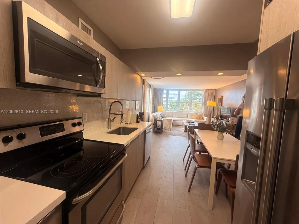 100 Lincoln Rd #314B Miami Beach, FL 33139