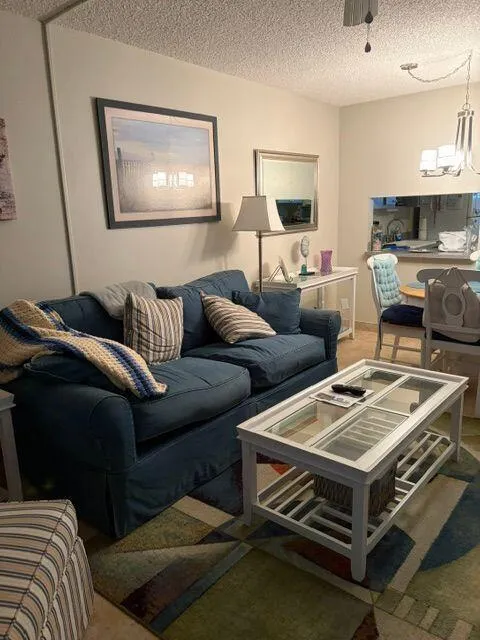 2811 S GARDEN DRIVE S #308 Palm Springs, FL 33461