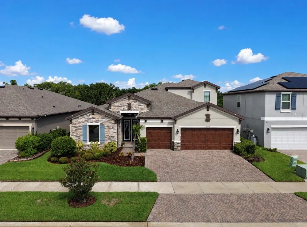 13211 WILDFLOWER MEADOW DRIVE Riverview, FL 33579