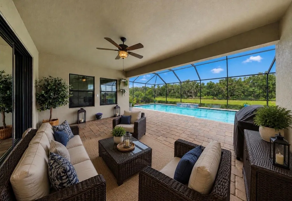 13211 WILDFLOWER MEADOW DRIVE Riverview, FL 33579