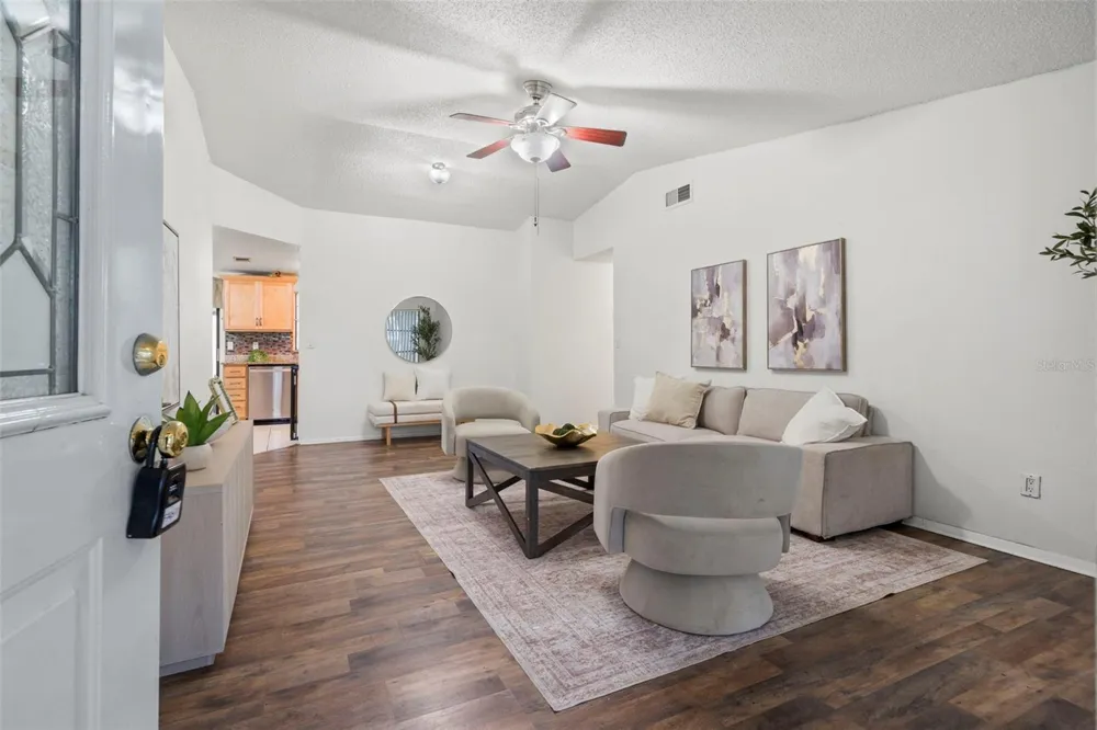 9403 AFTON COURT Tampa, FL 33615