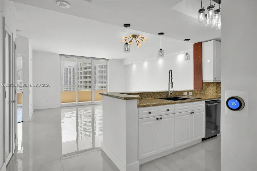 808 Brickell Key Dr #3007 Miami, FL 33131