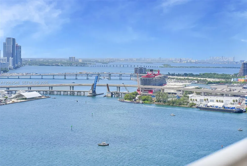 808 Brickell Key Dr #3007 Miami, FL 33131