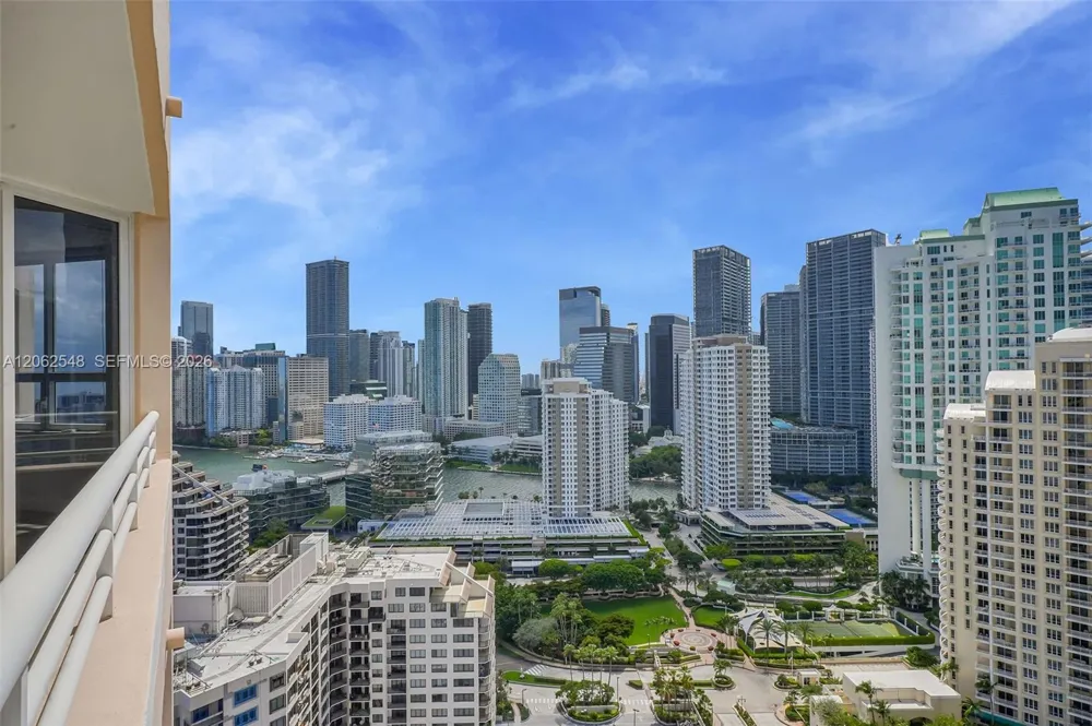 808 Brickell Key Dr #3007 Miami, FL 33131