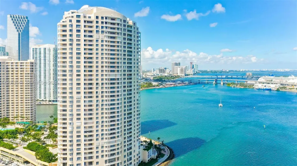 808 Brickell Key Dr #3007 Miami, FL 33131