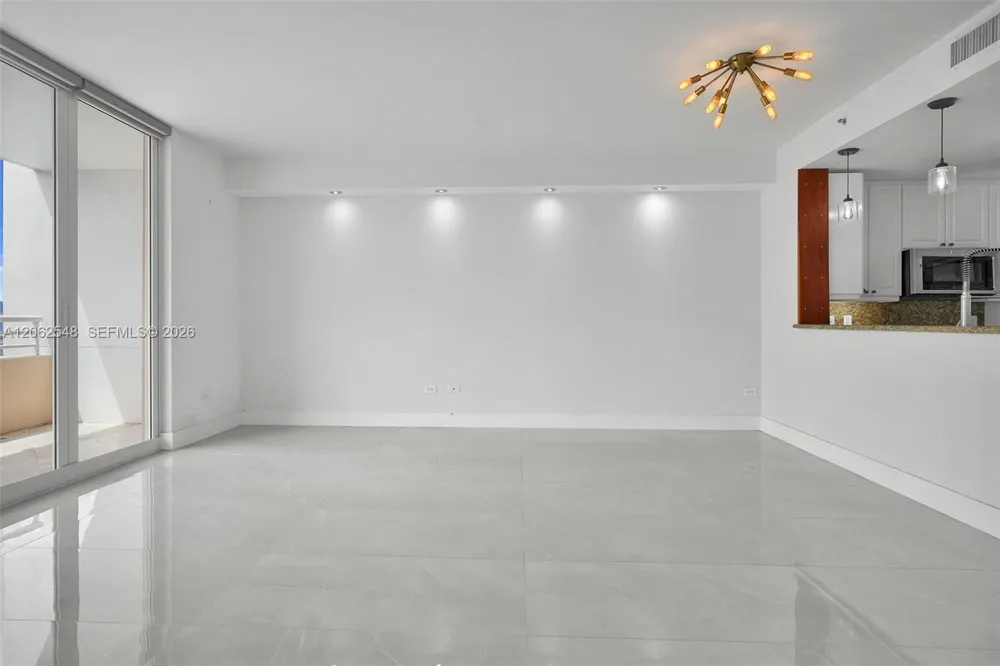 808 Brickell Key Dr #3007 Miami, FL 33131