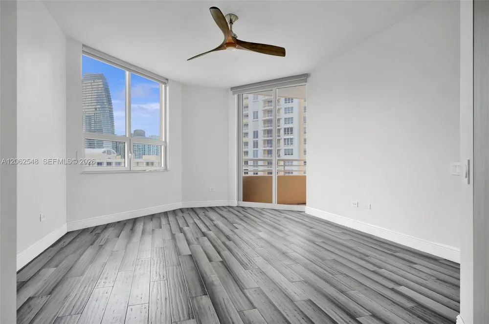 808 Brickell Key Dr #3007 Miami, FL 33131