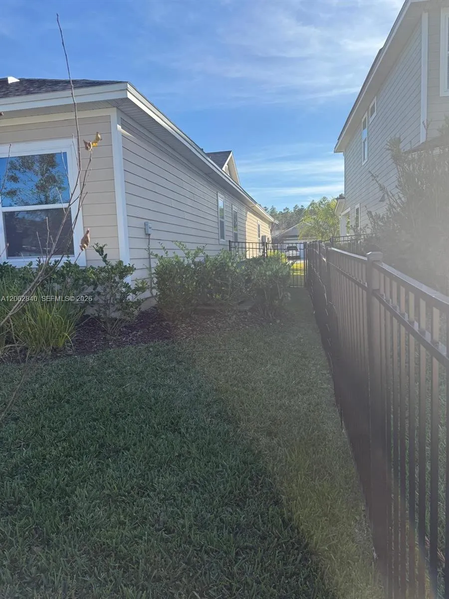 110 Foxcross Ave Other City - In The State Of Florida, FL 32092