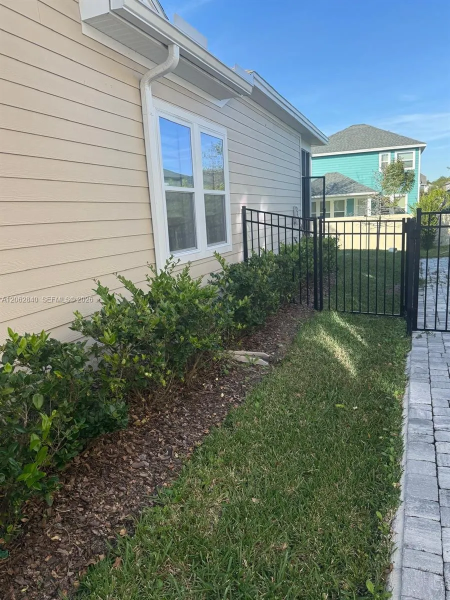 110 Foxcross Ave Other City - In The State Of Florida, FL 32092