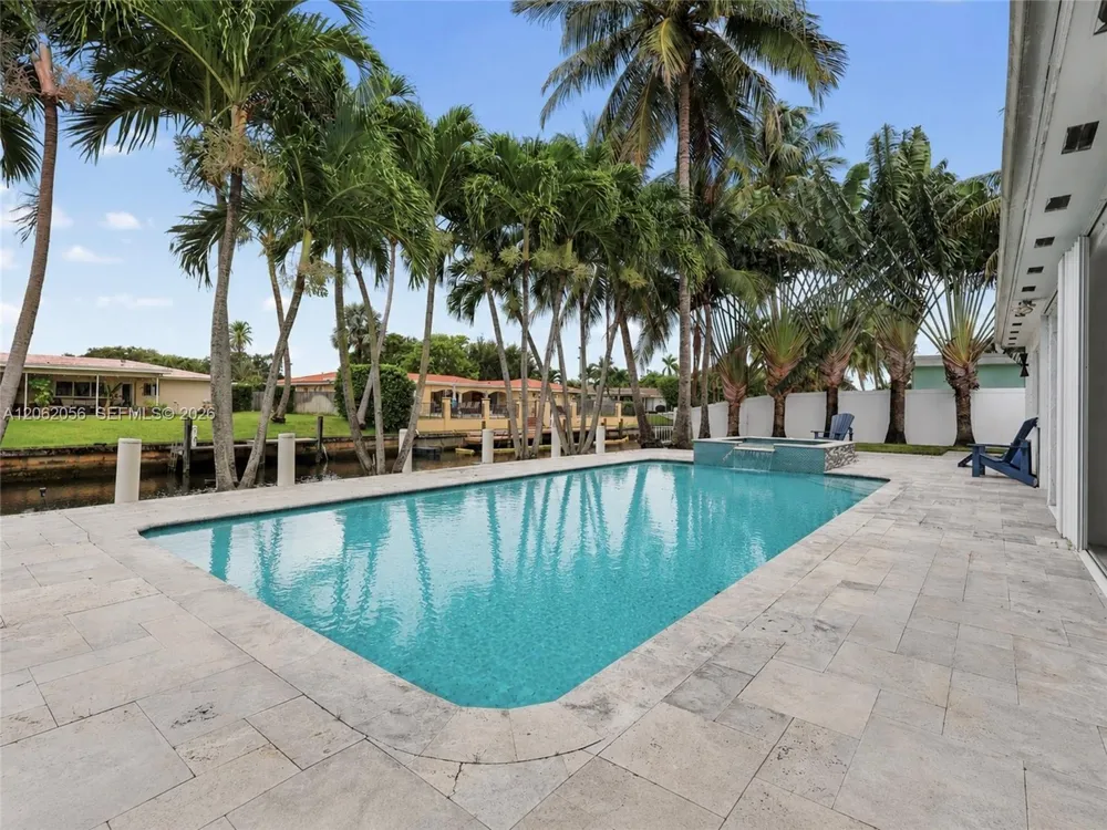6000 SW 17th St Plantation, FL 33317