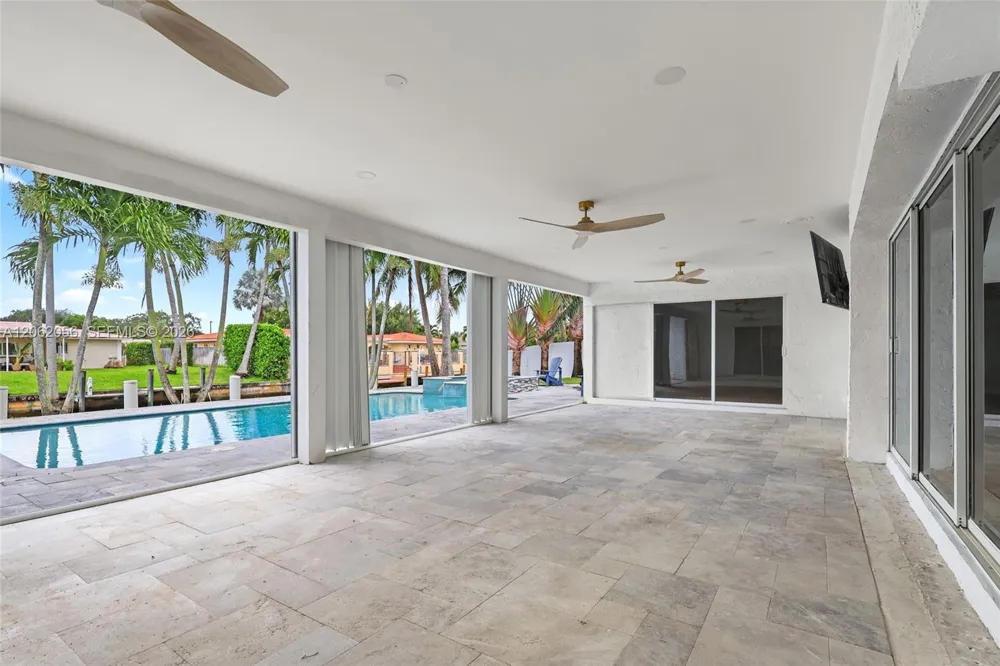 6000 SW 17th St Plantation, FL 33317