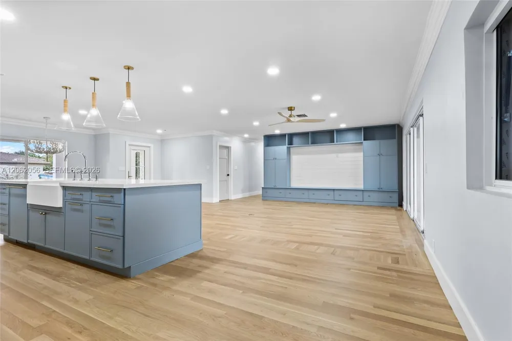 6000 SW 17th St Plantation, FL 33317