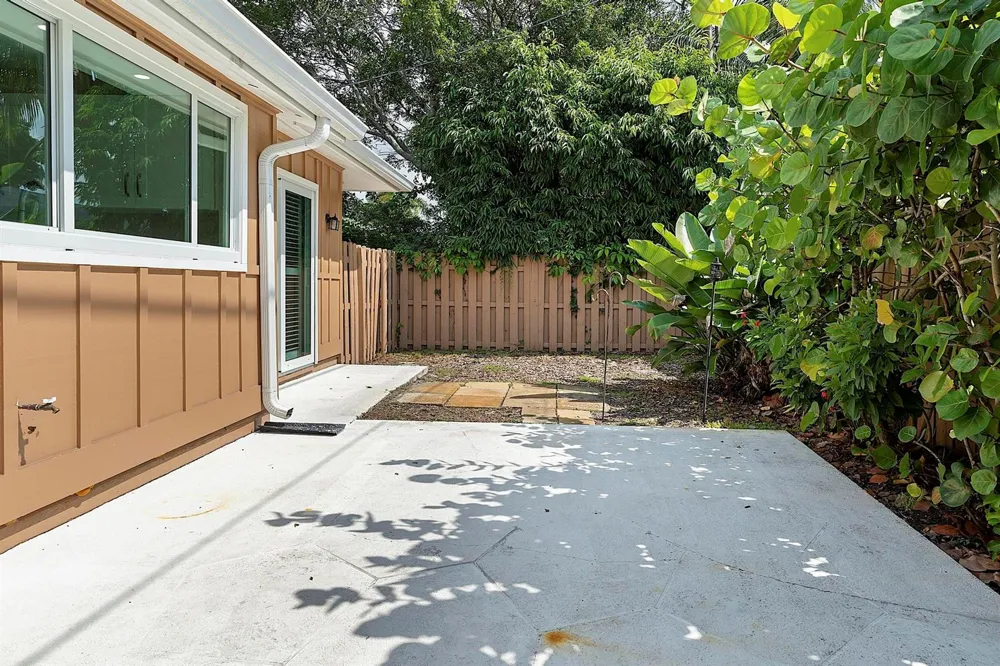 119 W NORFOLK ROAD Jupiter, FL 33469