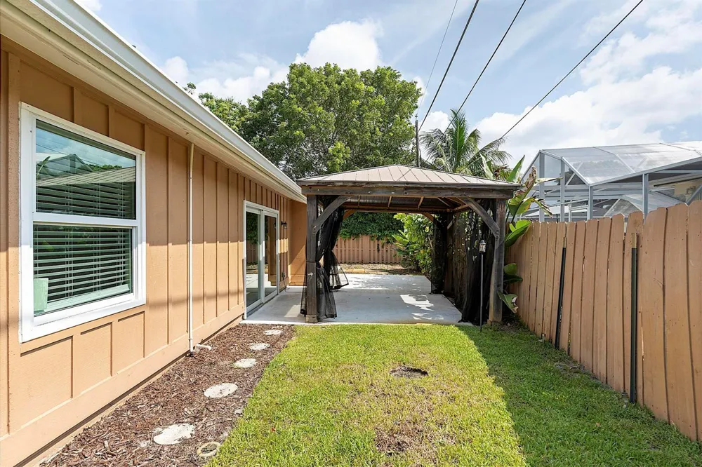 119 W NORFOLK ROAD Jupiter, FL 33469