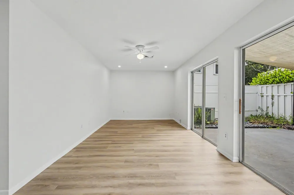9825 NW 2nd Court Plantation, FL 33324