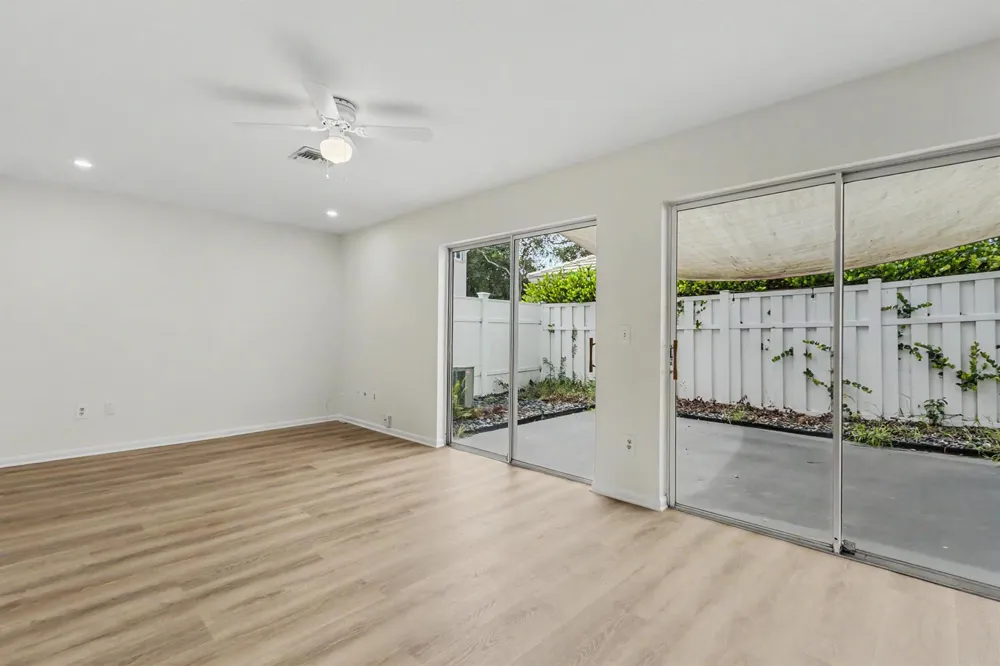 9825 NW 2nd Court Plantation, FL 33324