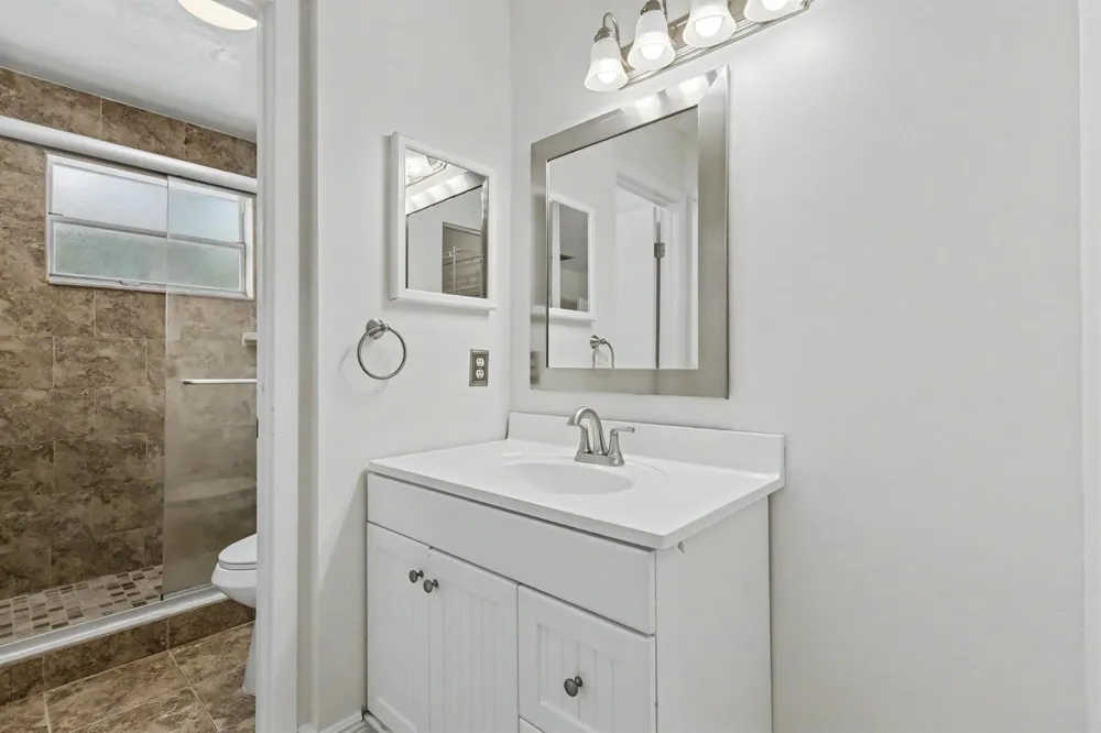 9825 NW 2nd Court Plantation, FL 33324