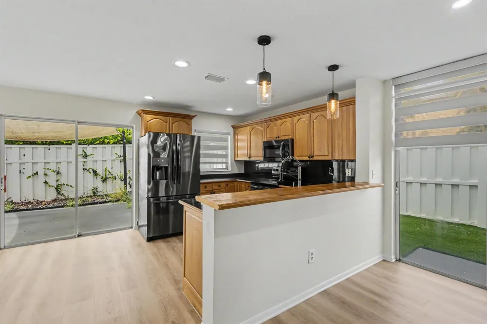 9825 NW 2nd Court Plantation, FL 33324