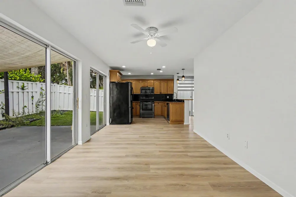 9825 NW 2nd Court Plantation, FL 33324