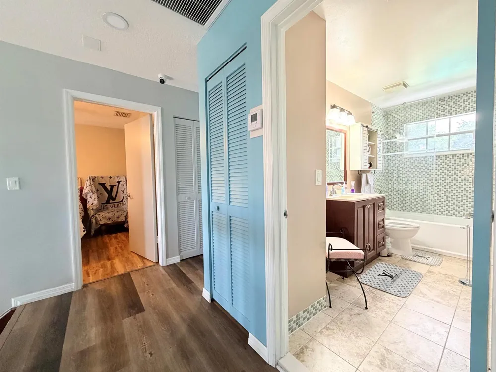 61 NW 110TH AVENUE Plantation, FL 33324
