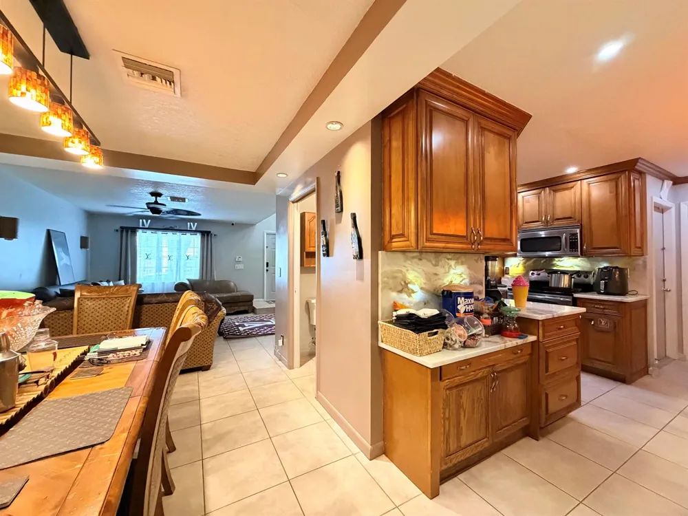 61 NW 110TH AVENUE Plantation, FL 33324