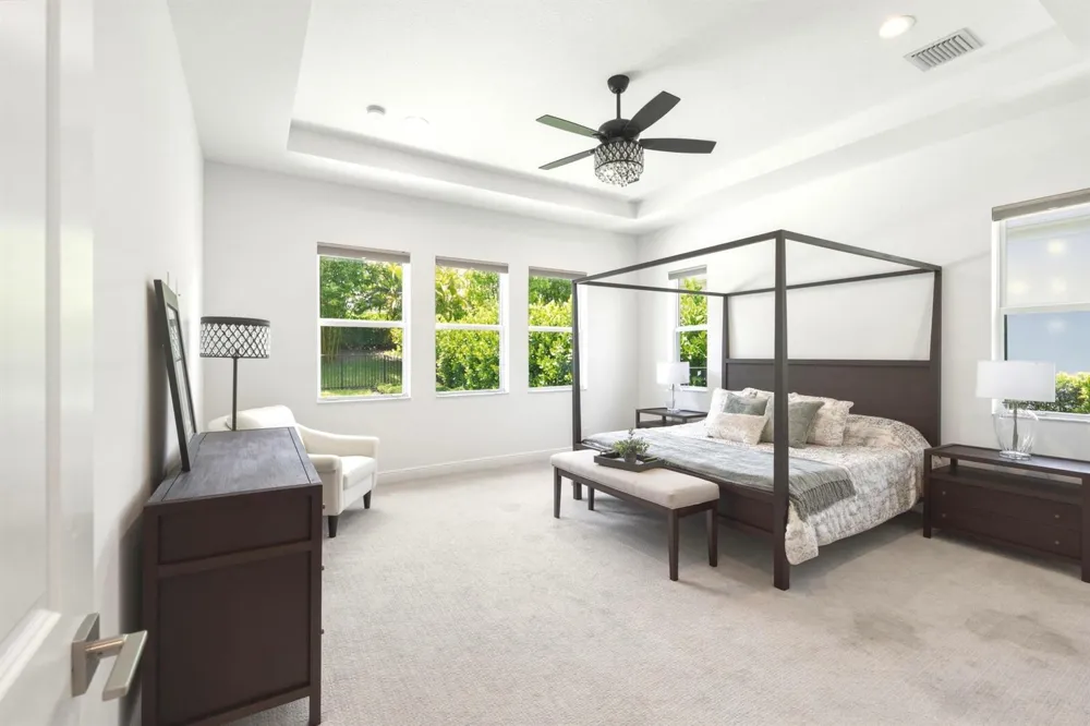 9264 CRESTVIEW CIRCLE Palm Beach Gardens, FL 33412