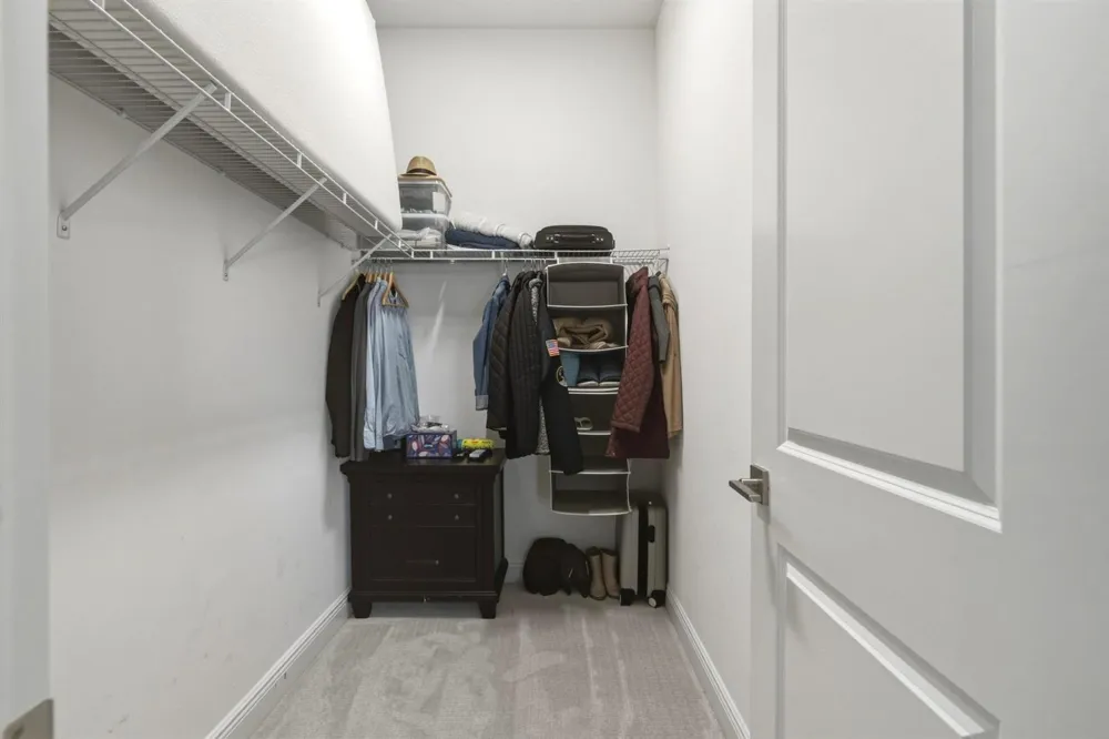 9264 CRESTVIEW CIRCLE Palm Beach Gardens, FL 33412