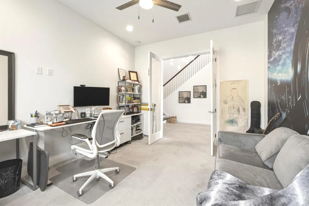 9264 CRESTVIEW CIRCLE Palm Beach Gardens, FL 33412