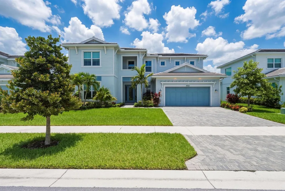 9264 CRESTVIEW CIRCLE Palm Beach Gardens, FL 33412