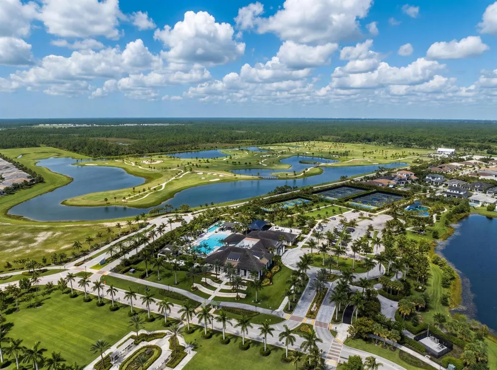 9264 CRESTVIEW CIRCLE Palm Beach Gardens, FL 33412