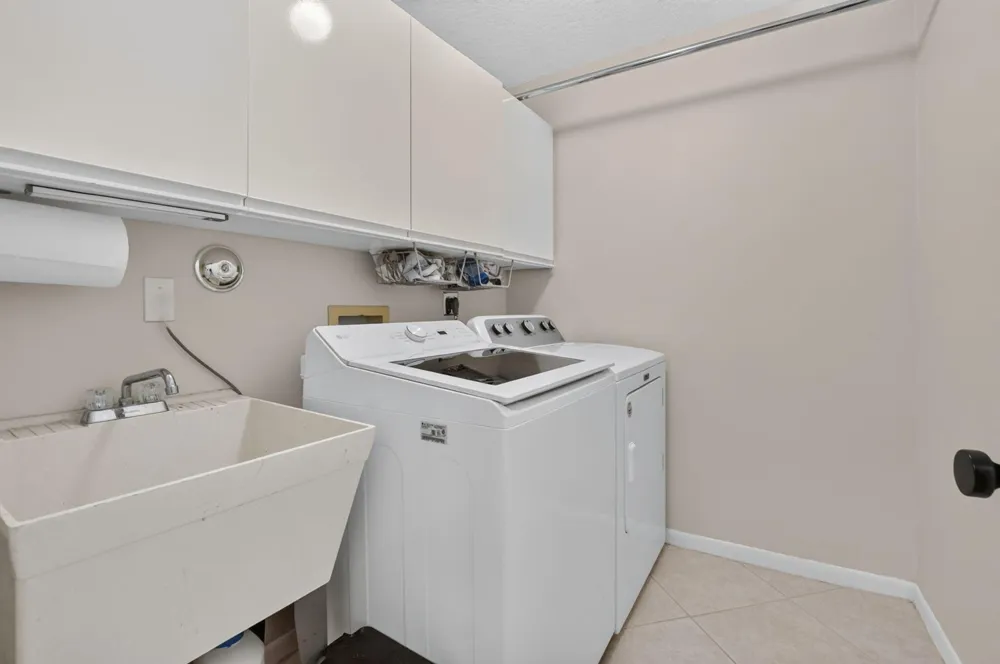 23309 WATER CIRCLE Boca Raton, FL 33486