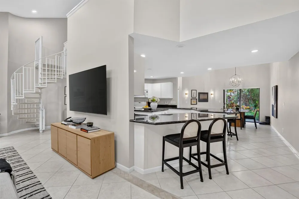 23309 WATER CIRCLE Boca Raton, FL 33486