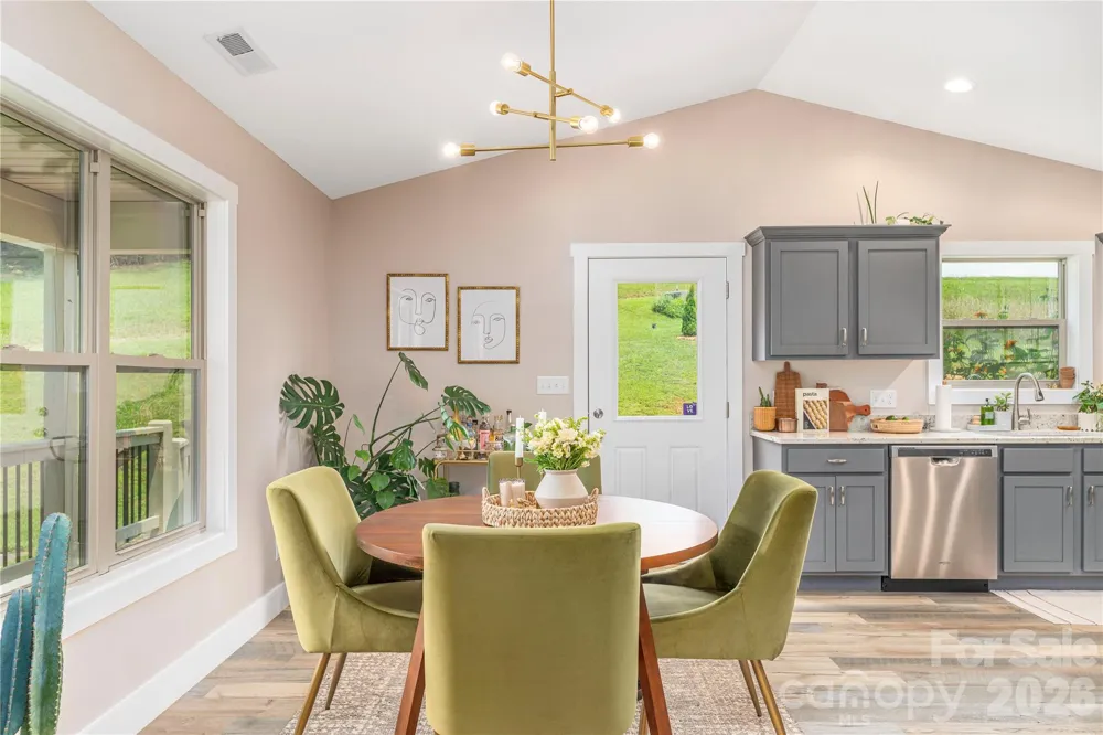 38 Sunrise Drive Mars Hill, NC 28754