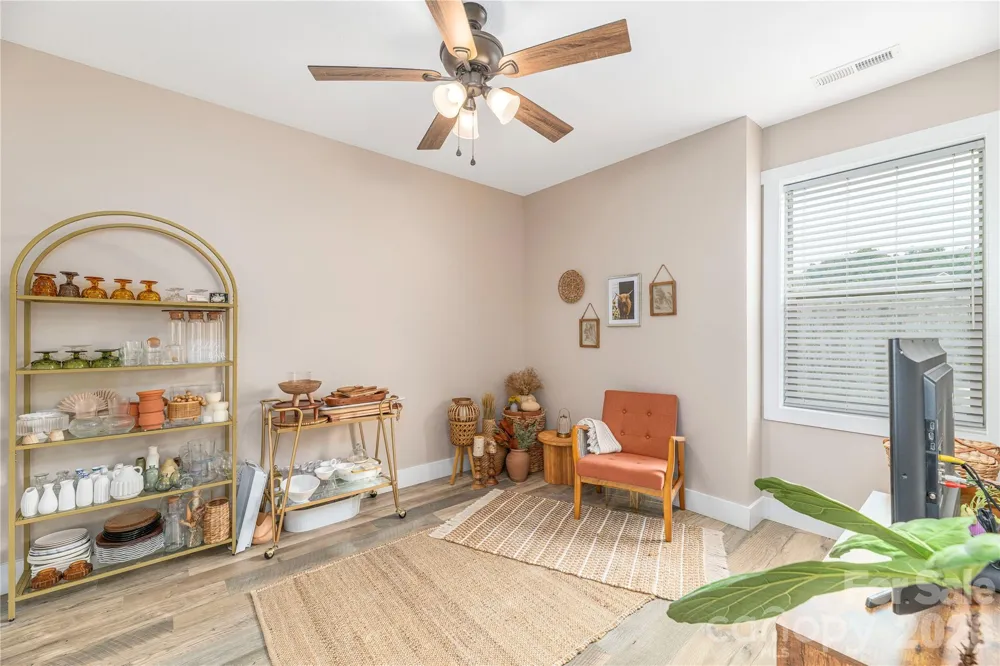 38 Sunrise Drive Mars Hill, NC 28754