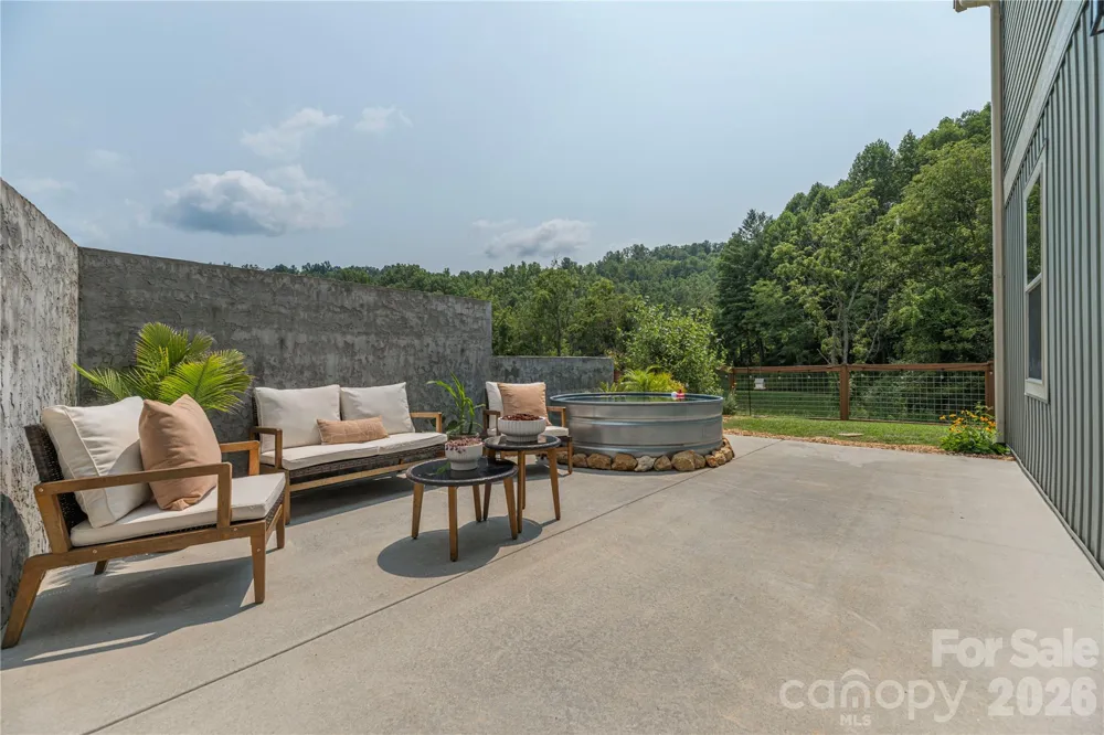 38 Sunrise Drive Mars Hill, NC 28754